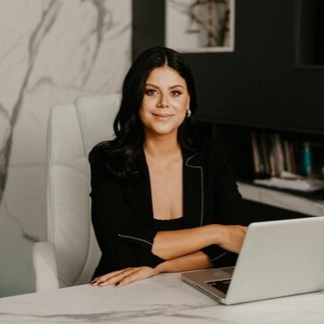 360_F_594357243_nWTsIyntNWftqENVY3Hw56lJdqUlKN7Z